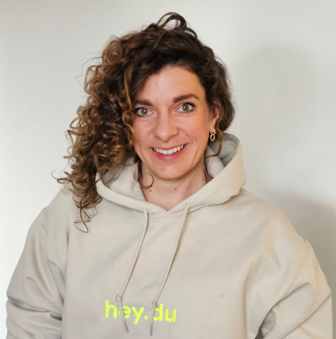 Gloria, Vibes Ambassadorin